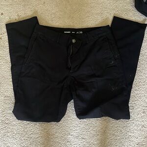 Old Navy black pants. Slim-fit. Size: 32x32. (In good condition)